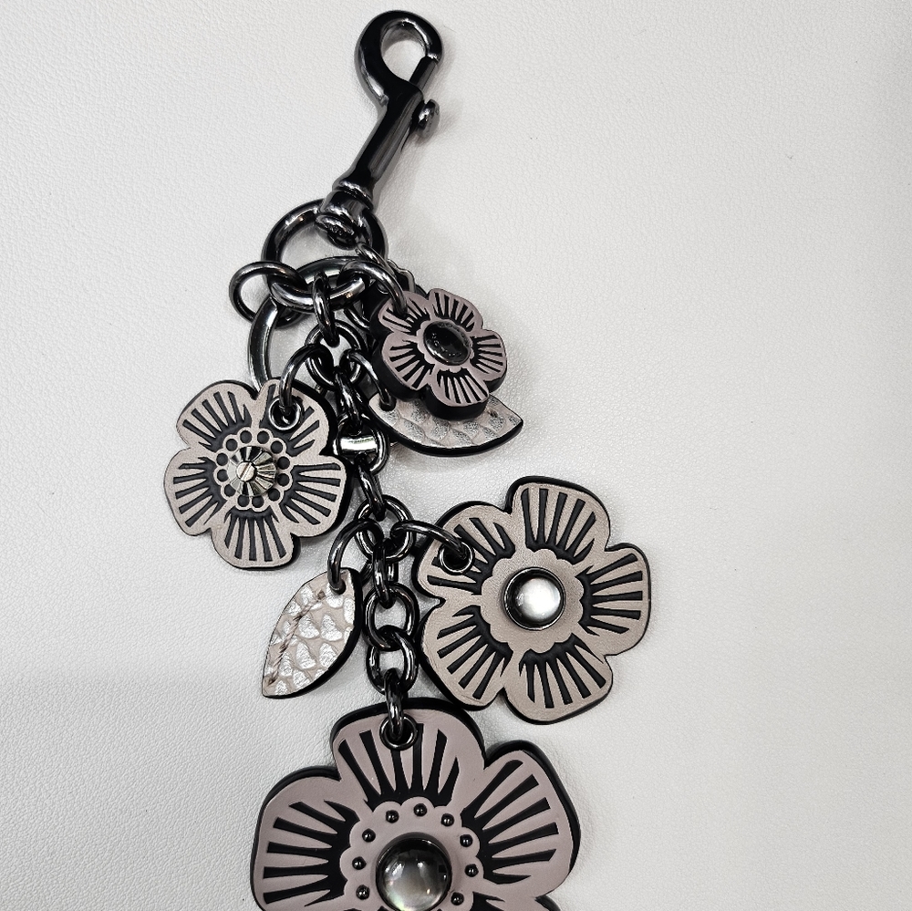 Coach tea rose cluster charm